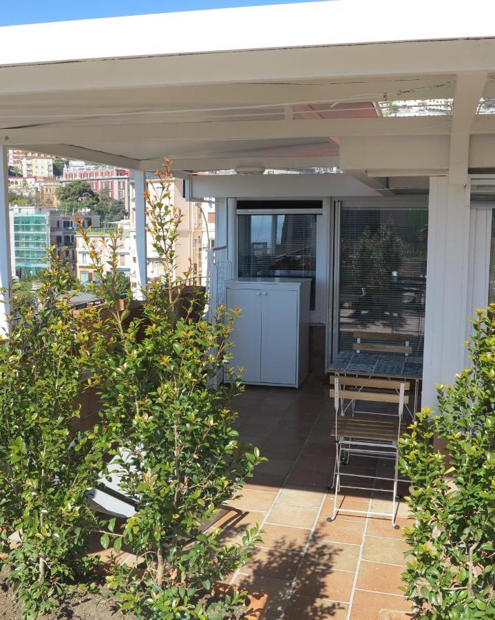 Bonbonniere In Chiaia District Appartamento